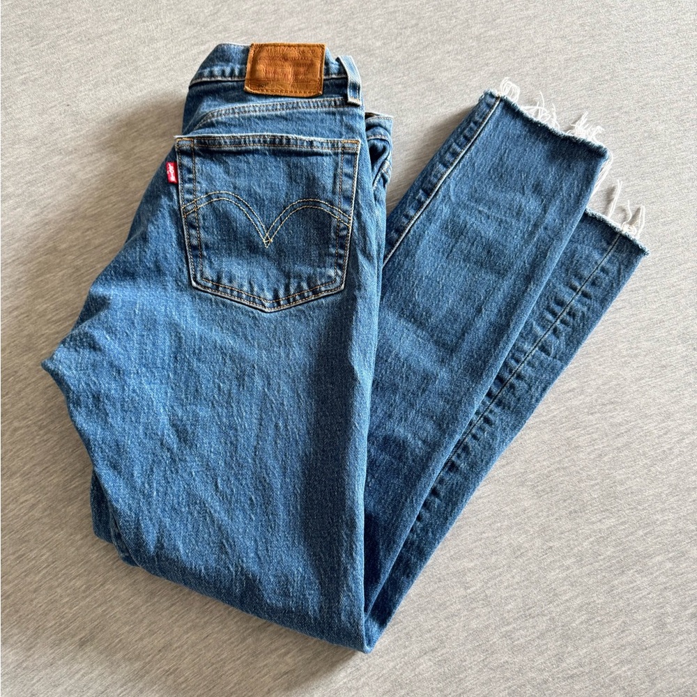 Levi 501’s Mid-Wash Skinny Cut-off Jeans